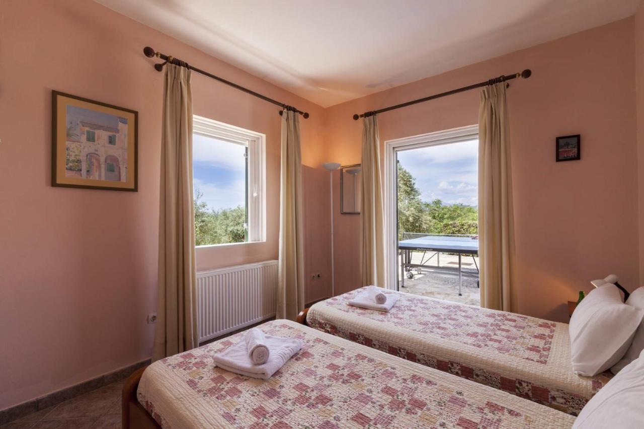 Villa Kanali Kassiopi Extérieur photo